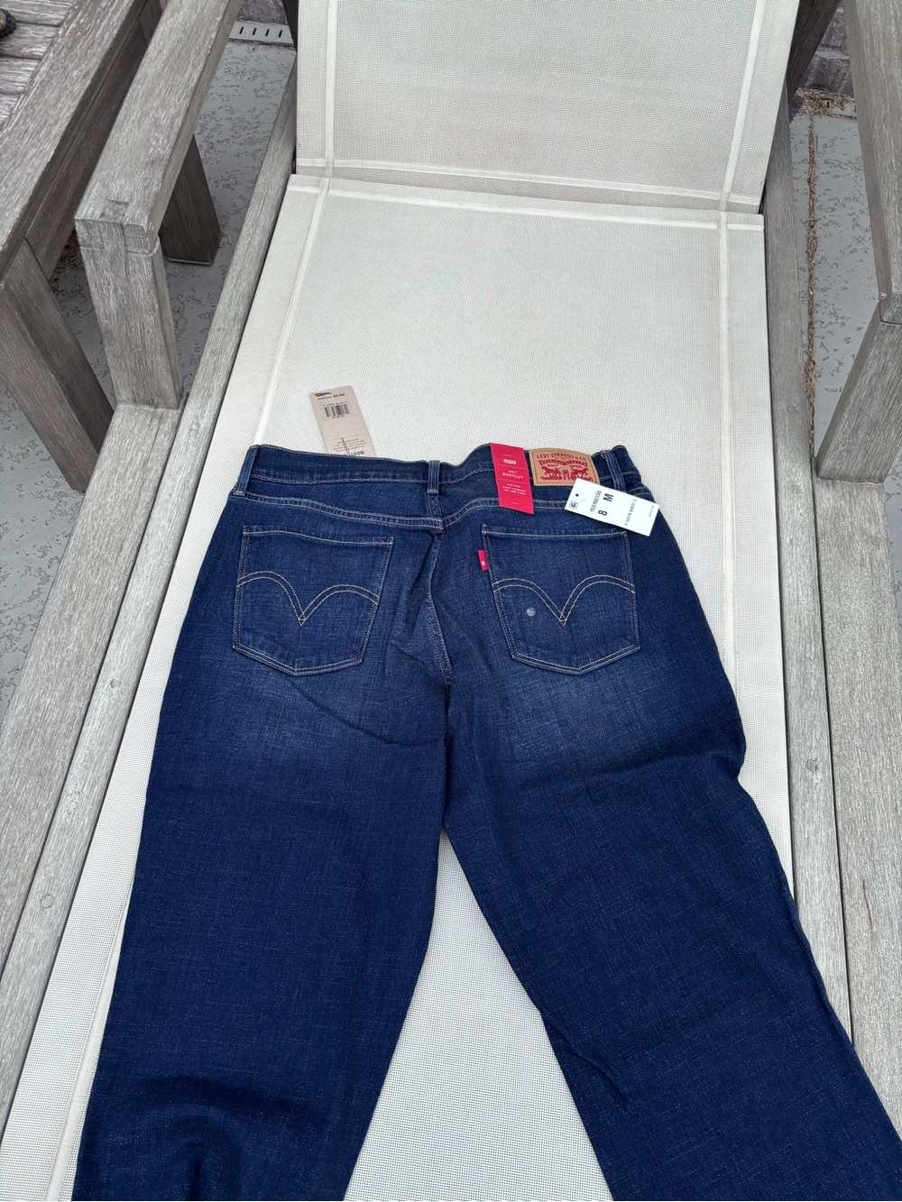 Levi's Women's Dark Indigo boot cut Jeans